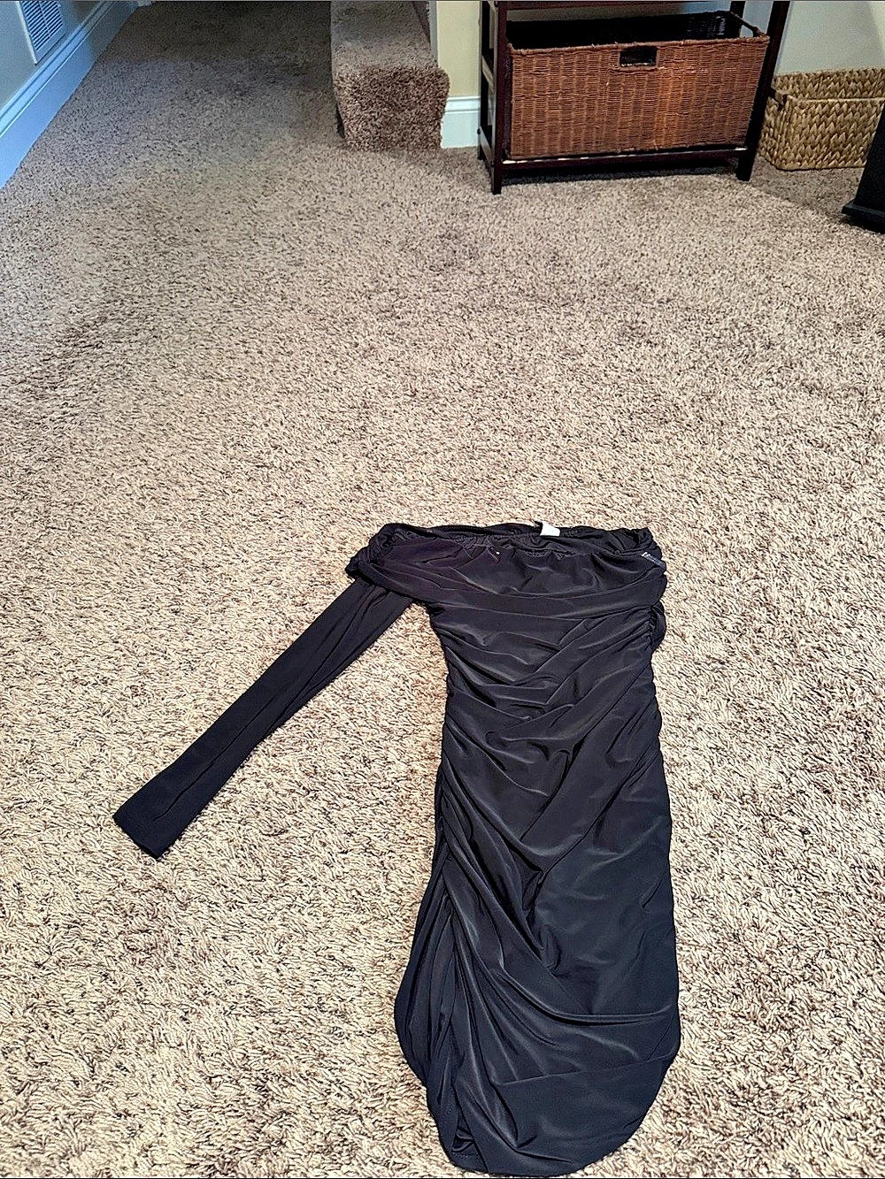 Windsor Ruched Long Sleeve Maxi Dress in Black Like New